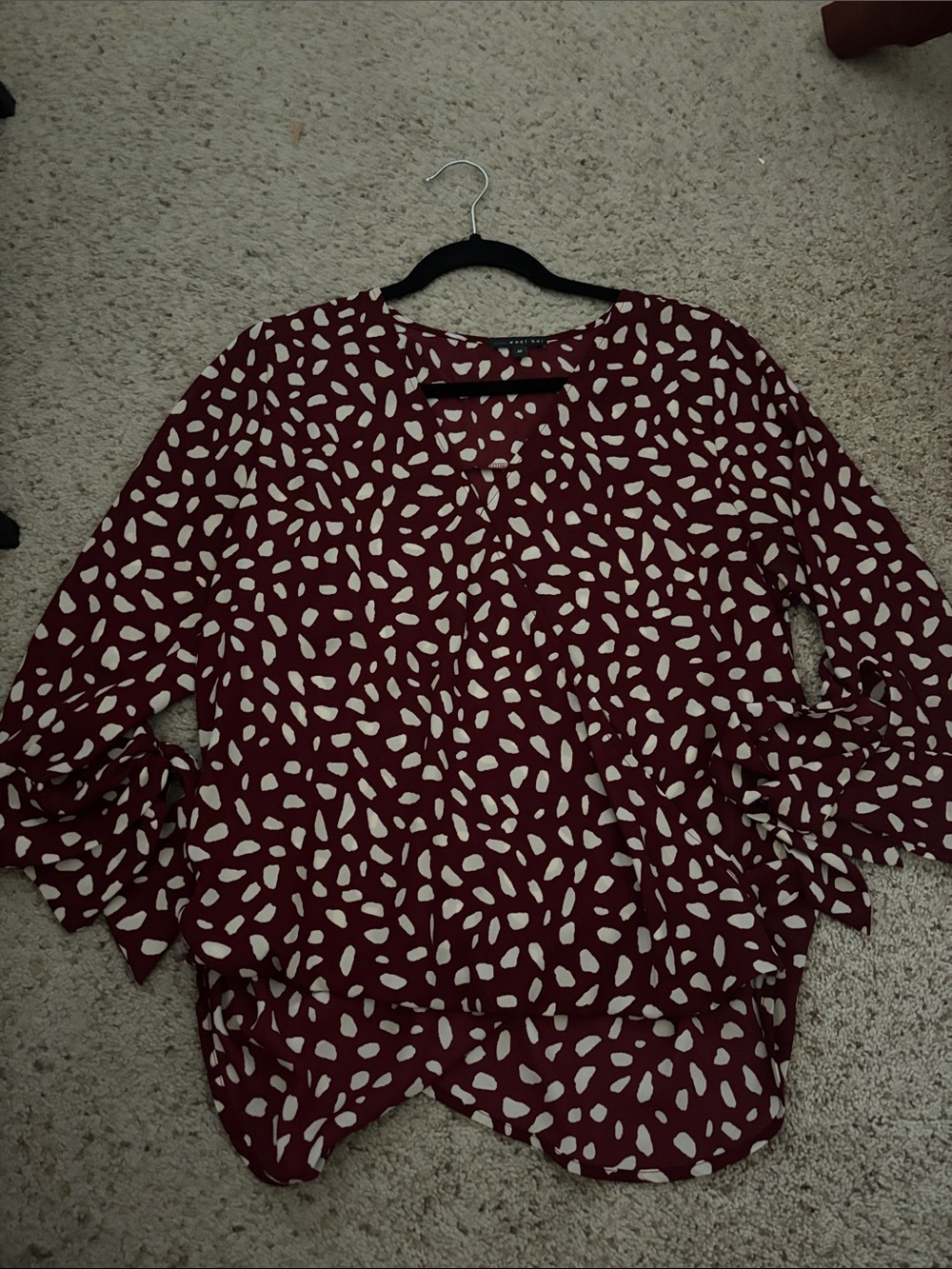 West Kei Burgundy Printed Ruffle-Sleeve Blouse